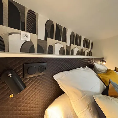 La Millesime בית נופש Saint-André-de-Cubzac